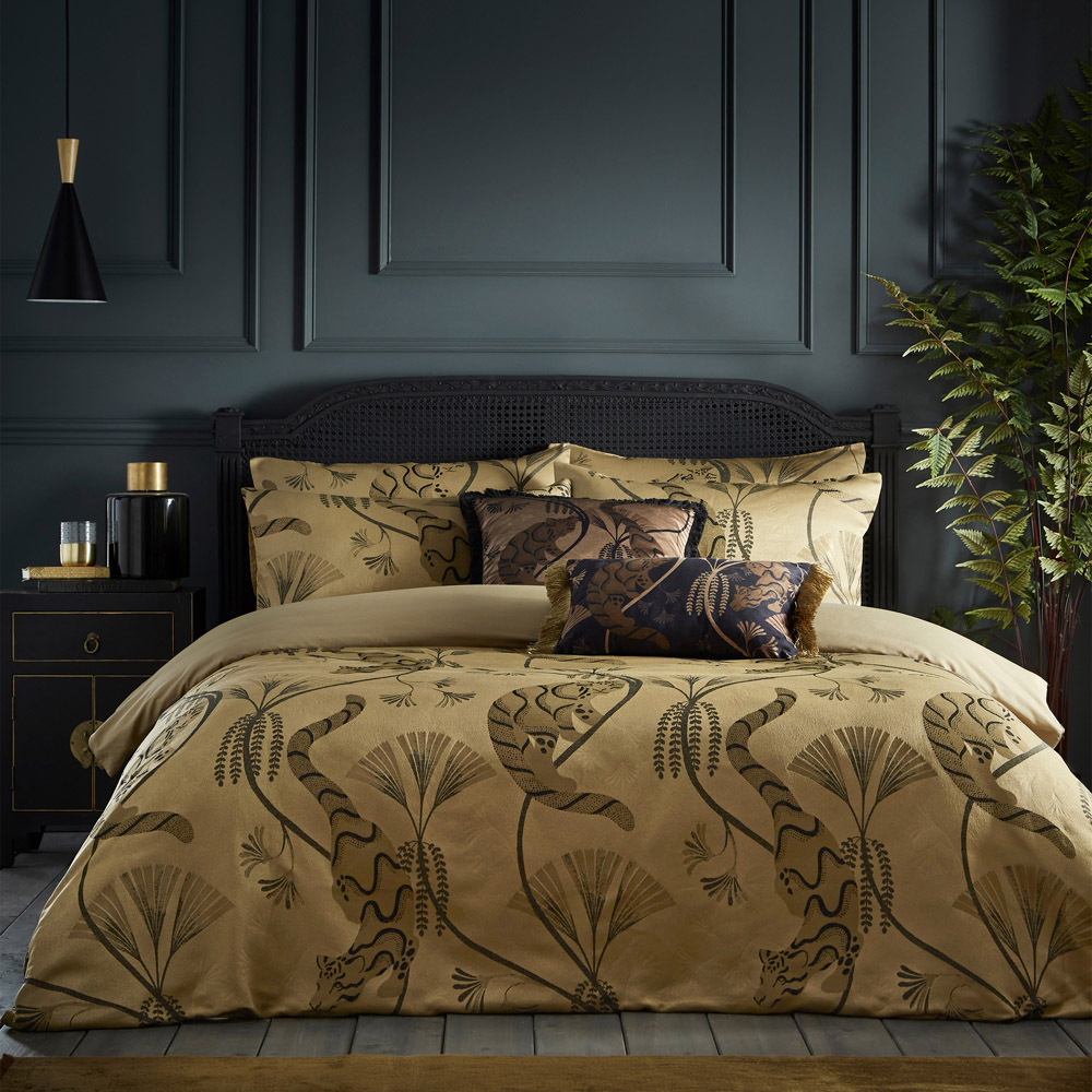 Paoletti Moon Dusk Super King Size Gold Exotic Animal Jacquard Duvet Cover Set Image 1