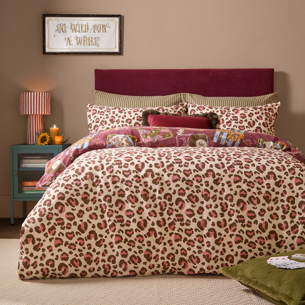 Furn Wild Card Double Burgundy Reversible Duvet Cover Set Image 2
