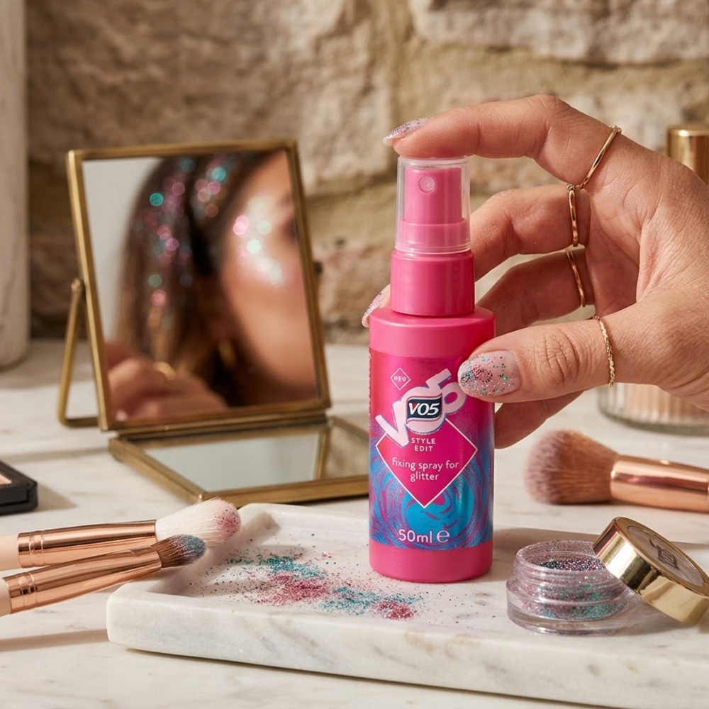 VO5 High Shine Finish Hair Fixing Spray for Glitter 50ml Image 2