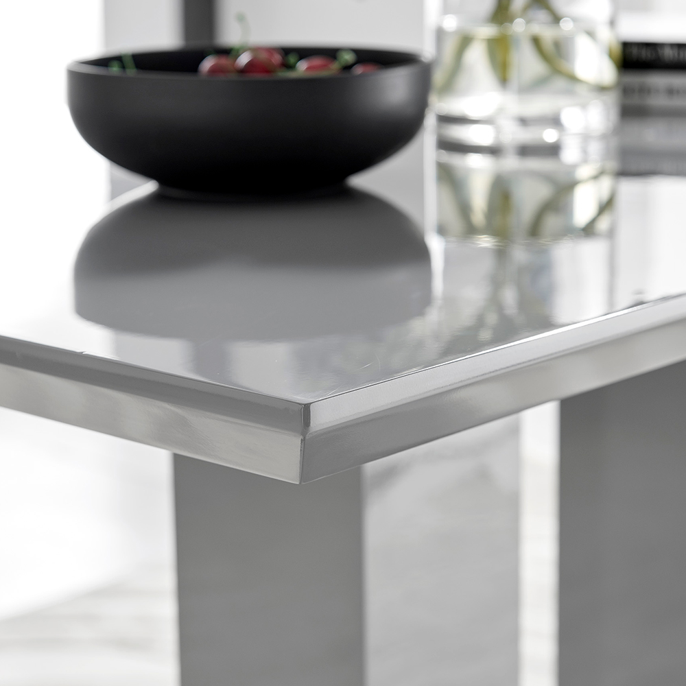 Furniturebox Molini 4 Seater Dining Table Grey Image 3