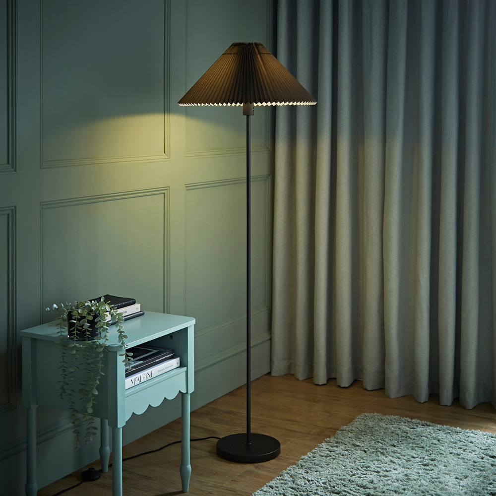 ValueLights Akira Black Pleated Shade LED Floor Lamp Image 2