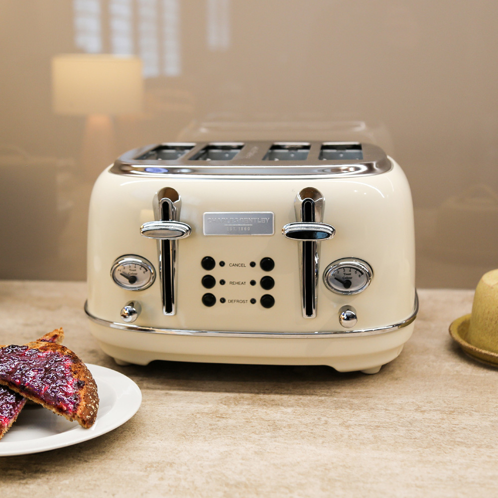 Charles Bentley Cream and Chrome 4 Slice Toaster Image 2