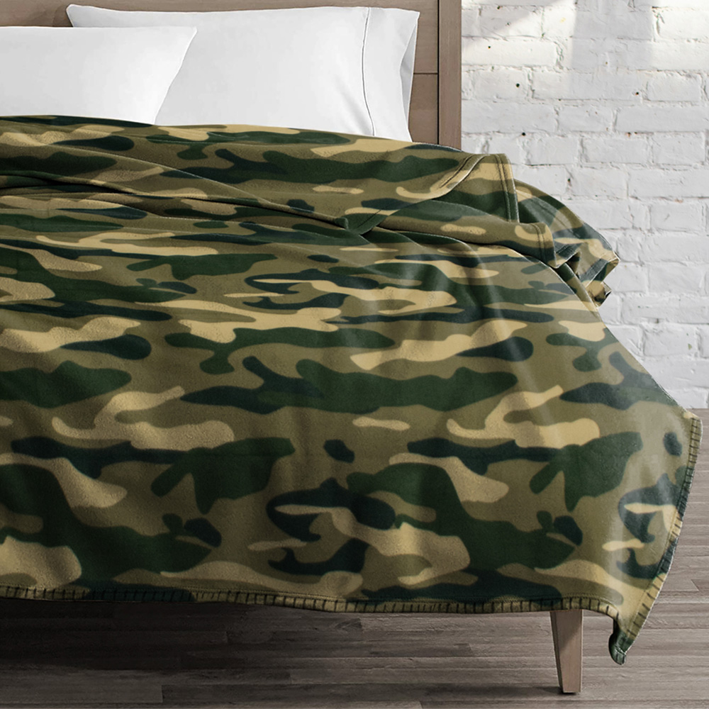 Velosso Camouflage Fleece Blanket 127 x 152cm Image 3