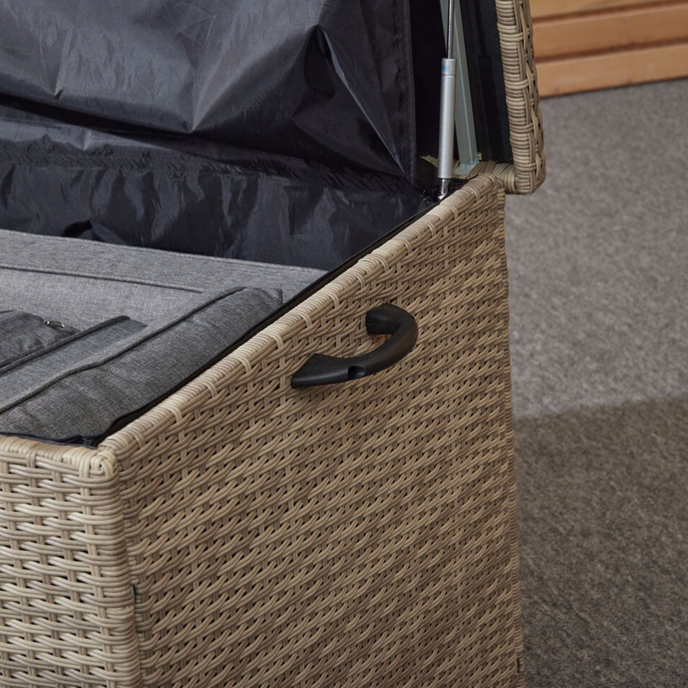 Malay Deluxe Cambridge Natural Rattan Effect Cushion Box Image 3