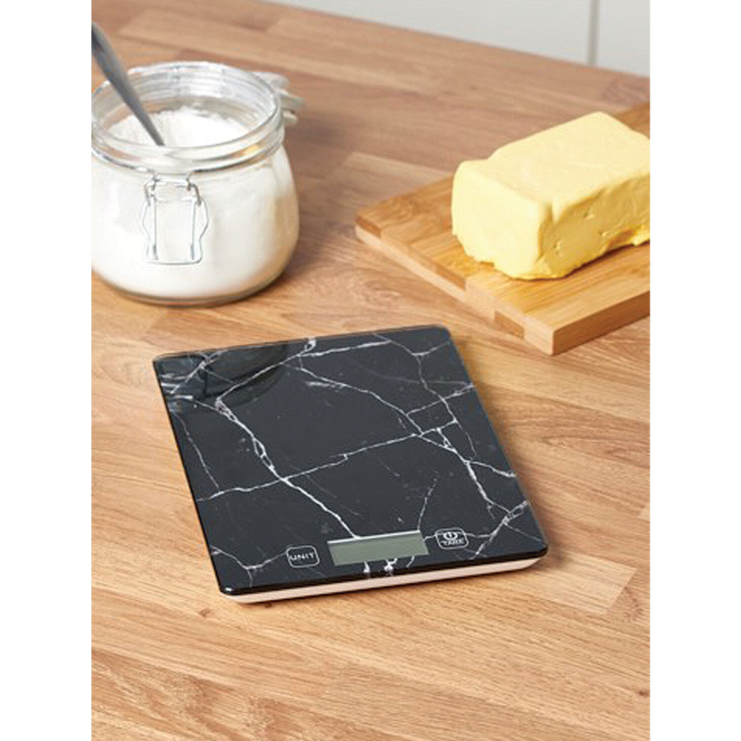 Black Marble Electronic Kitchen Scale Image 3