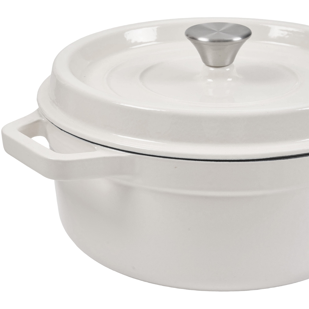 Living and Home 2.8L Beige White Enamelled Cast Iron Dutch Oven Image 4