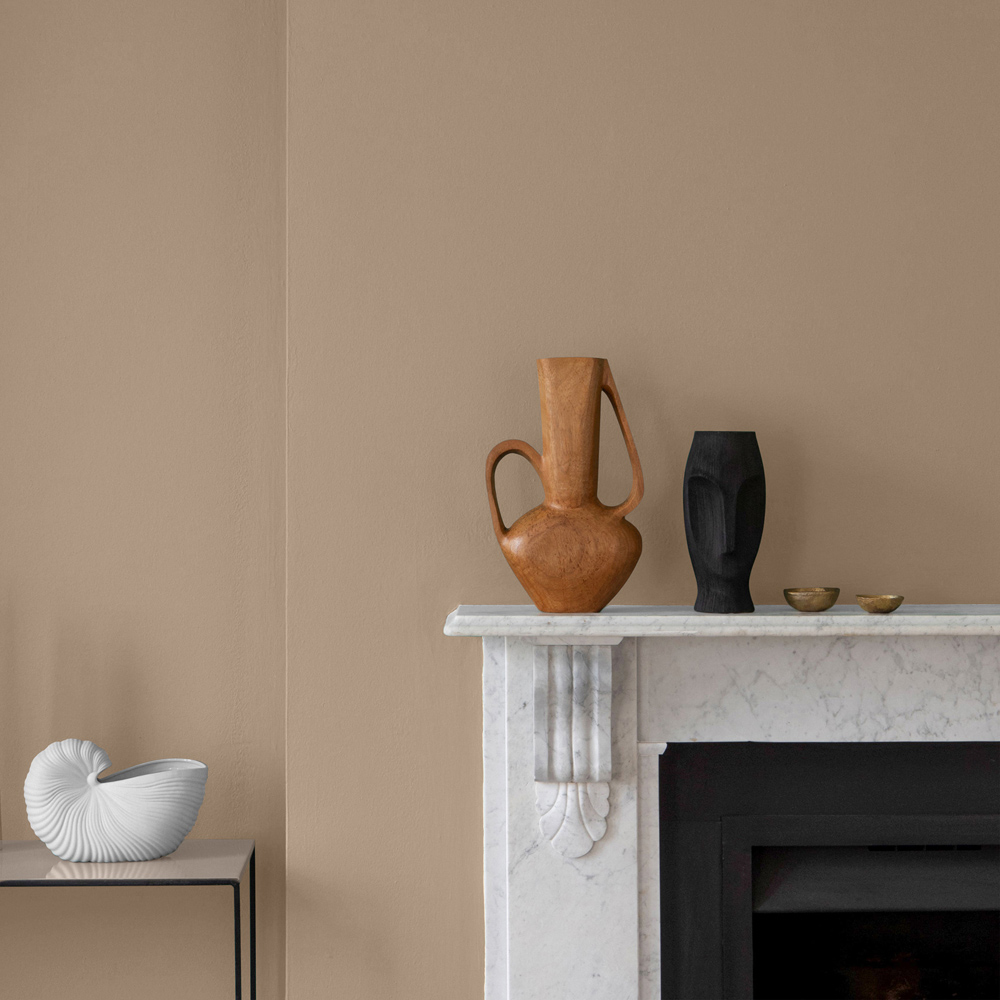 Craig & Rose 1829 Vintage Walls and Ceilings Kashmir Beige Chalky Matt Emulsion Paint 2.5L Image 4