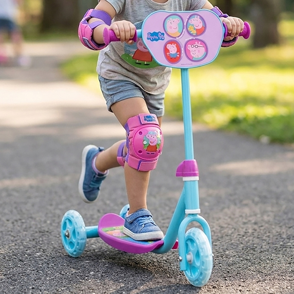 Mondo Kids Peppa Pig 3 Wheel My First Scooter with Lean-to-Steer Design Image 2