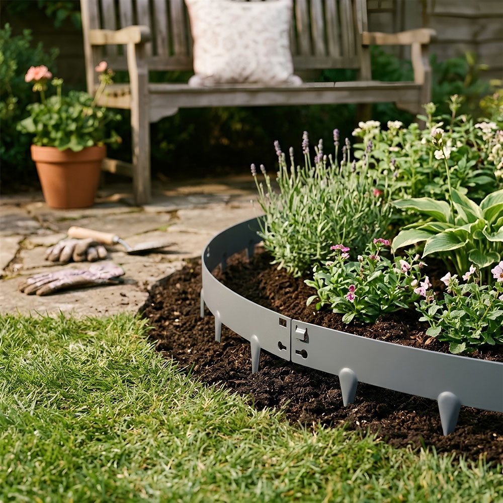 Harbour Housewares Anthracite Steel Lawn Edging 5m x 8cm 5 Pack Image 3