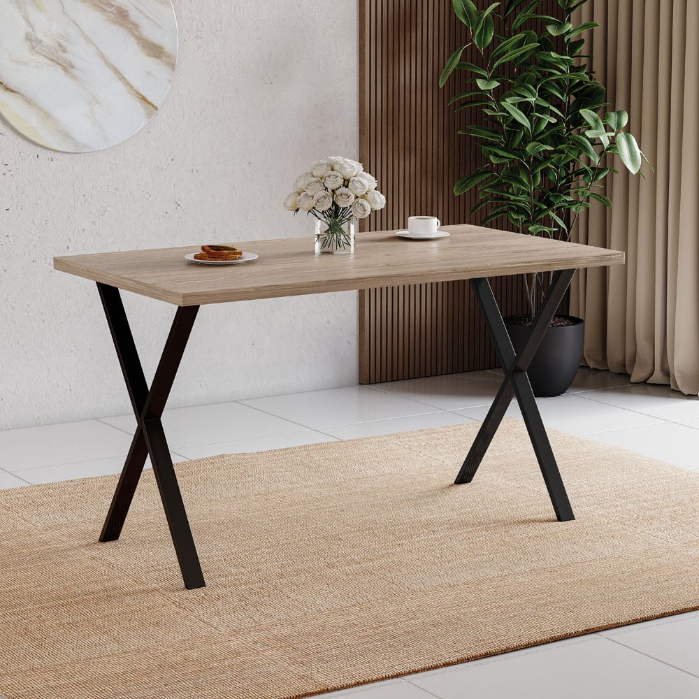 Vida Designs 4 Seater Oak Dining Table Image 4