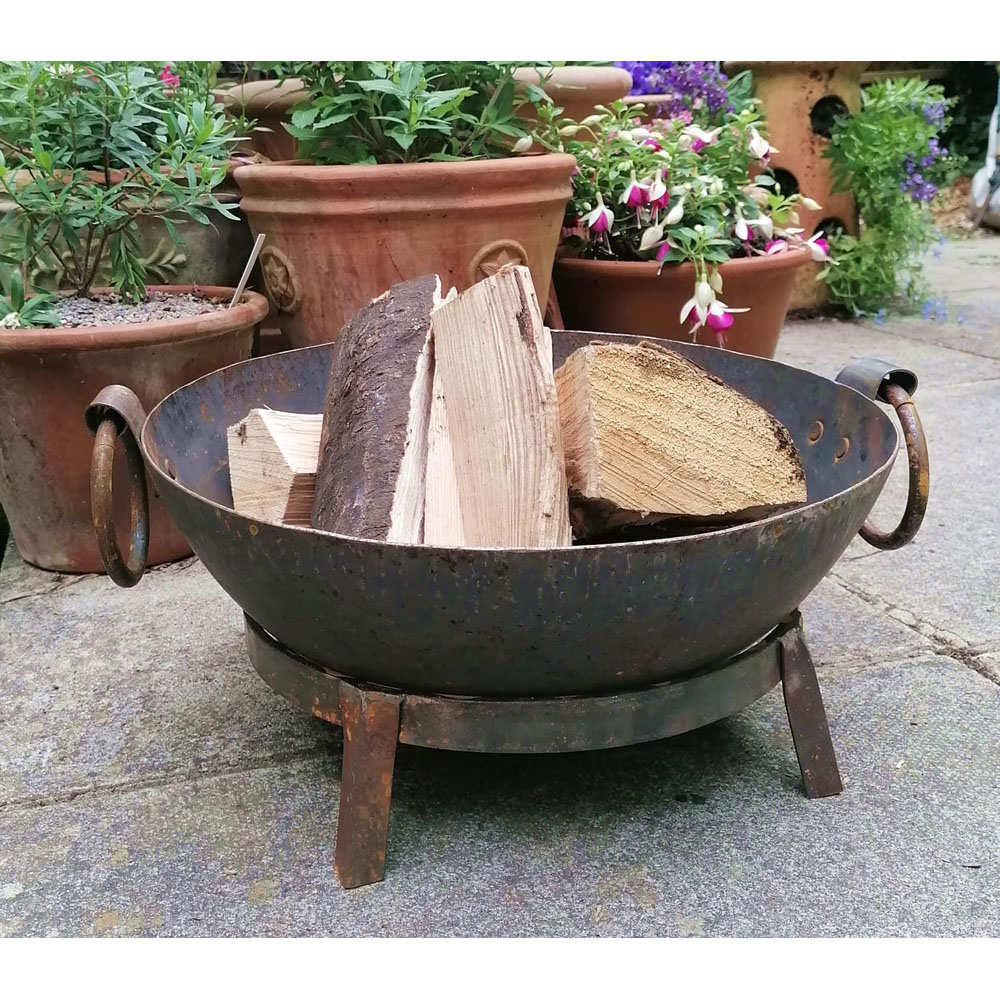 Inspirational Gifting Rustic Hand Made Steel Kadai BBQ and Fire Pit with Stand and Grill 40cm Image 5