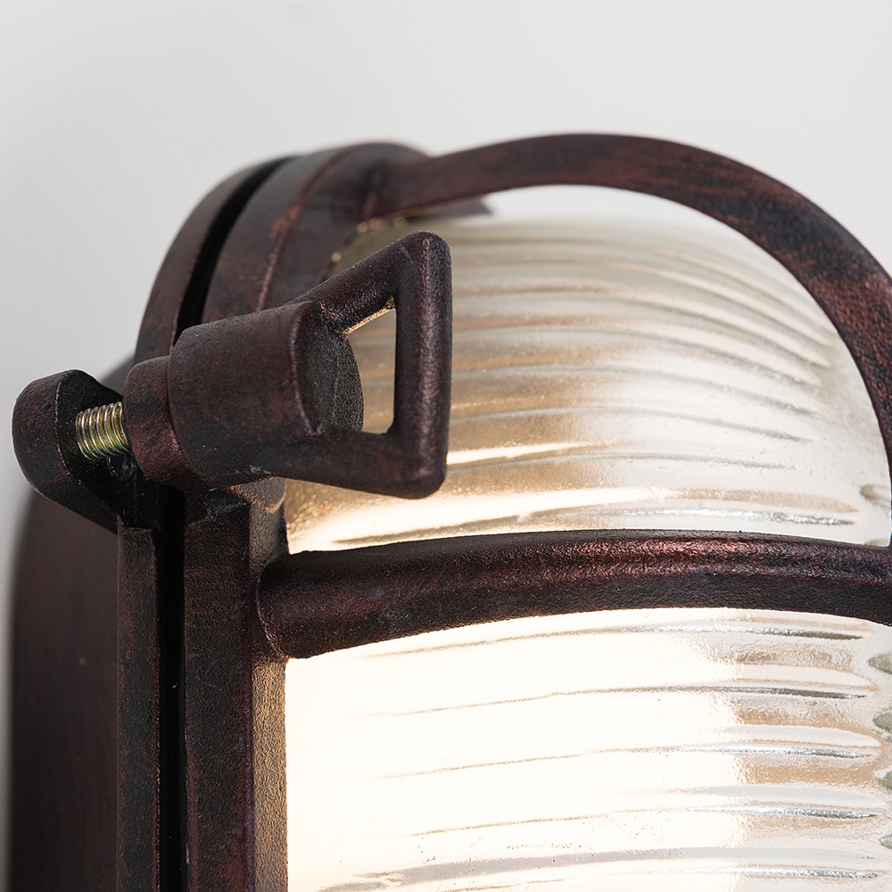 ValueLights Bow Rust Bulkhead Outdoor Light Image 3