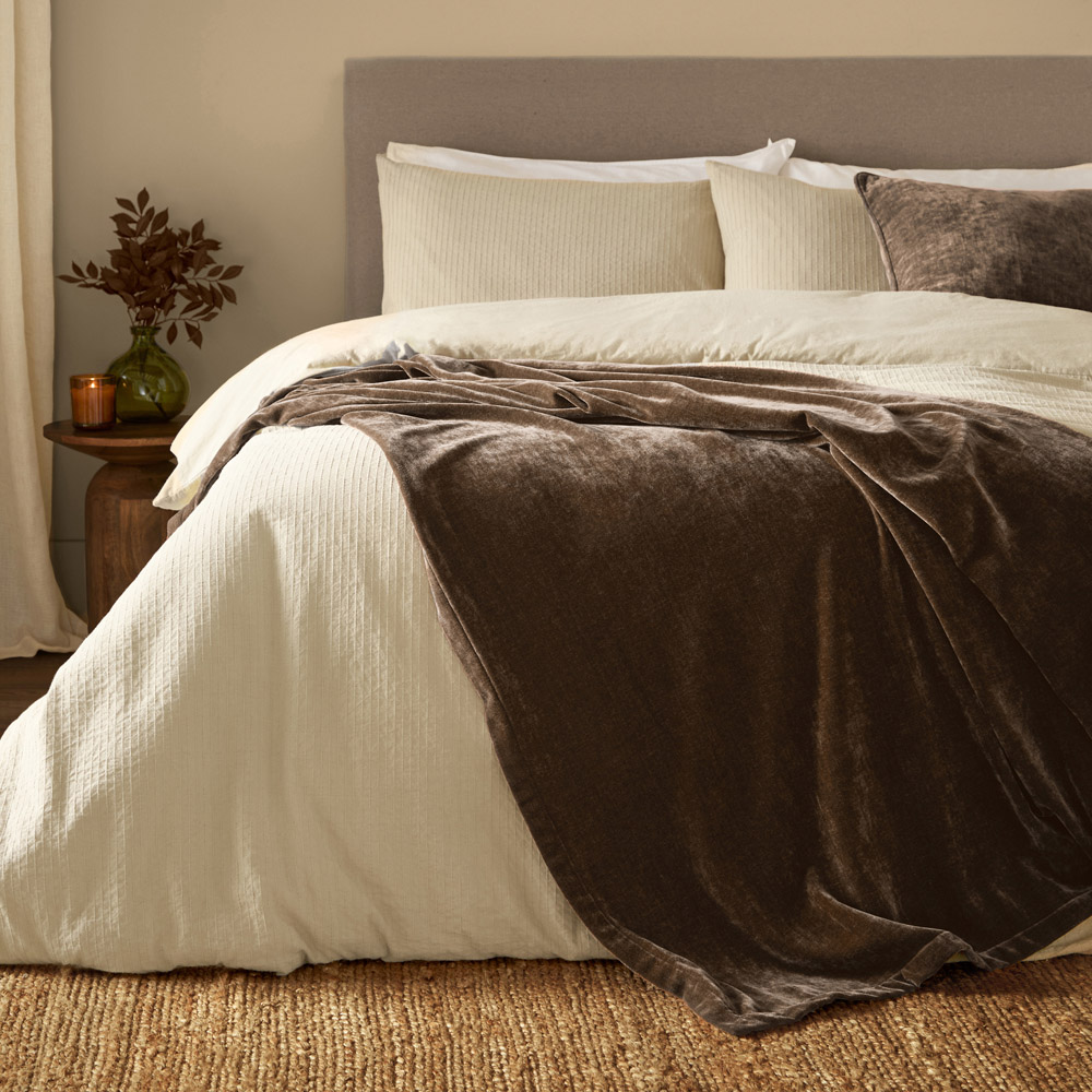 Yard Brown Heavy Chenille Velvet Throw 130 x 180cm Image 2