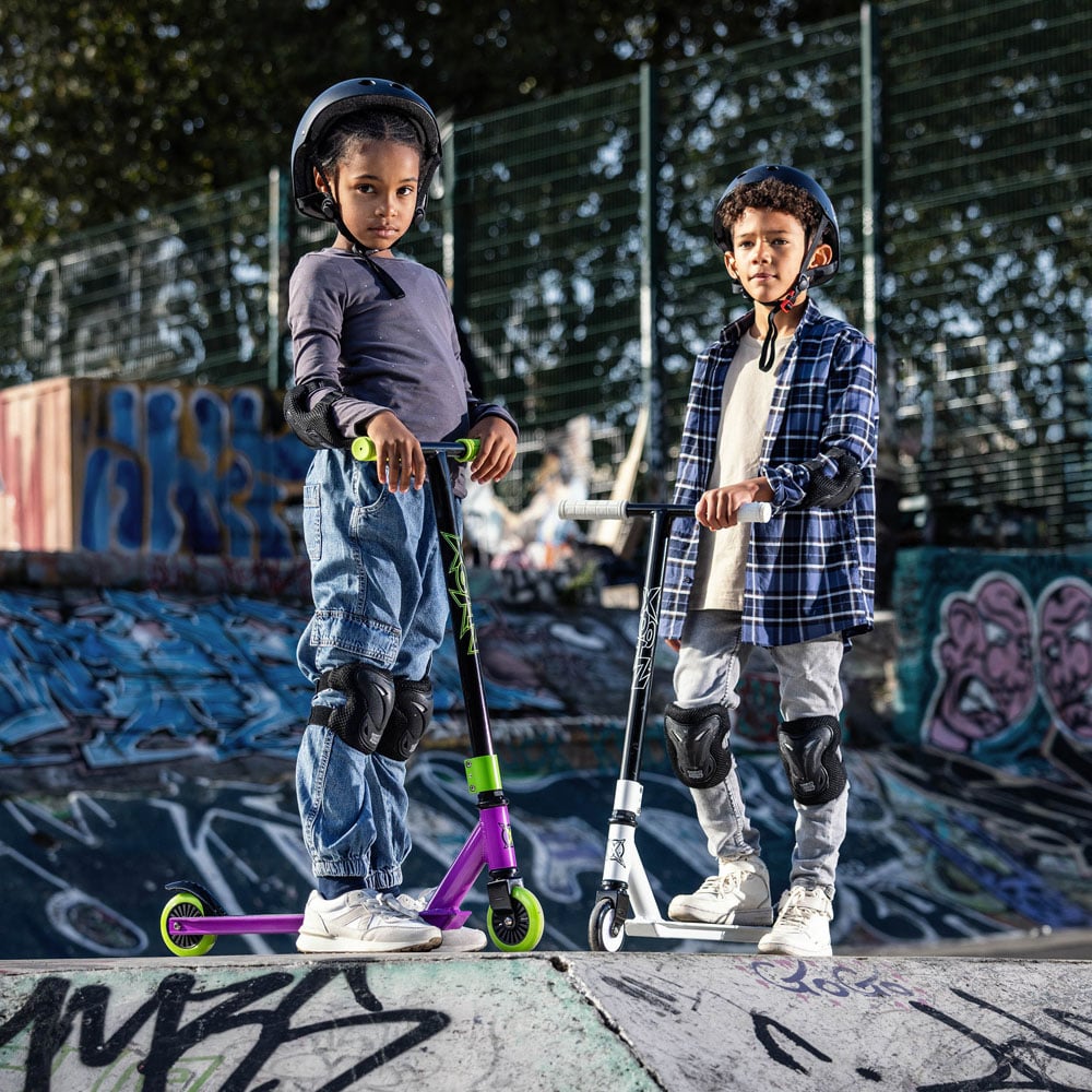 Xootz Stunt Scooter - Toxic Purple Image 2