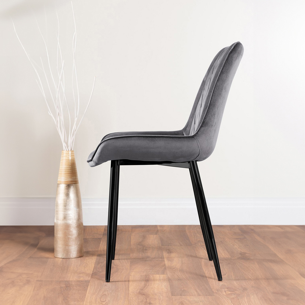 Furniturebox Arona Cesano 4 Seater Round Dining Set Grey and Black Image 4