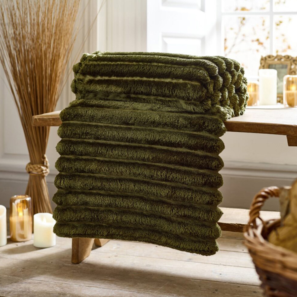 Deyongs Alnwick Fern Throw 140 x 180cm Image 2