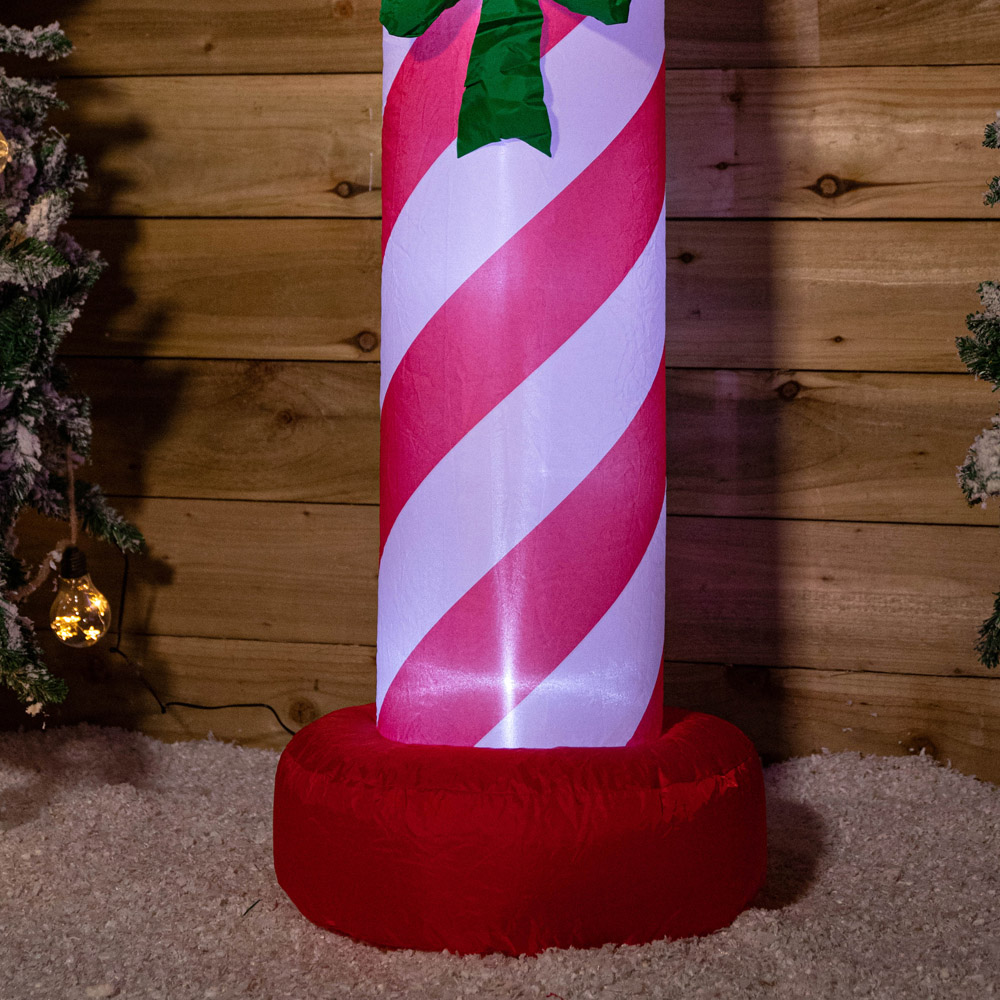 Samuel Alexander Santa Stop Here Sign Light Up Inflatable Christmas Decoration 6ft Image 4