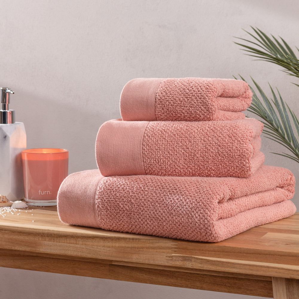 furn. Textured Cotton Blush Bath Towels and Sheets Set of 4 Image 2