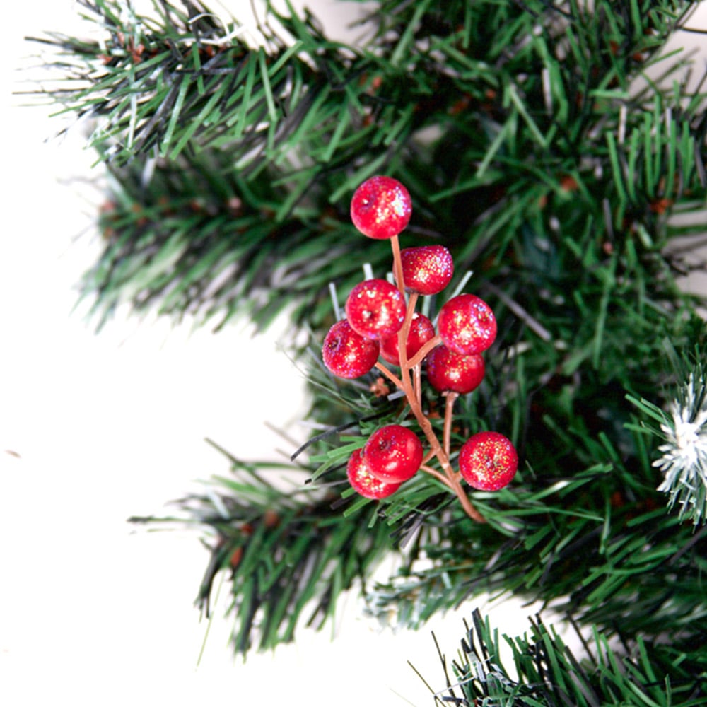 Best Artificial Frosted Deluxe Christmas Garland with Pine and Spruce Tips 180cm Image 9