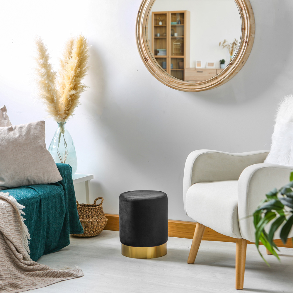 Harbour Housewares Black Velvet Round Pouffe Image 3