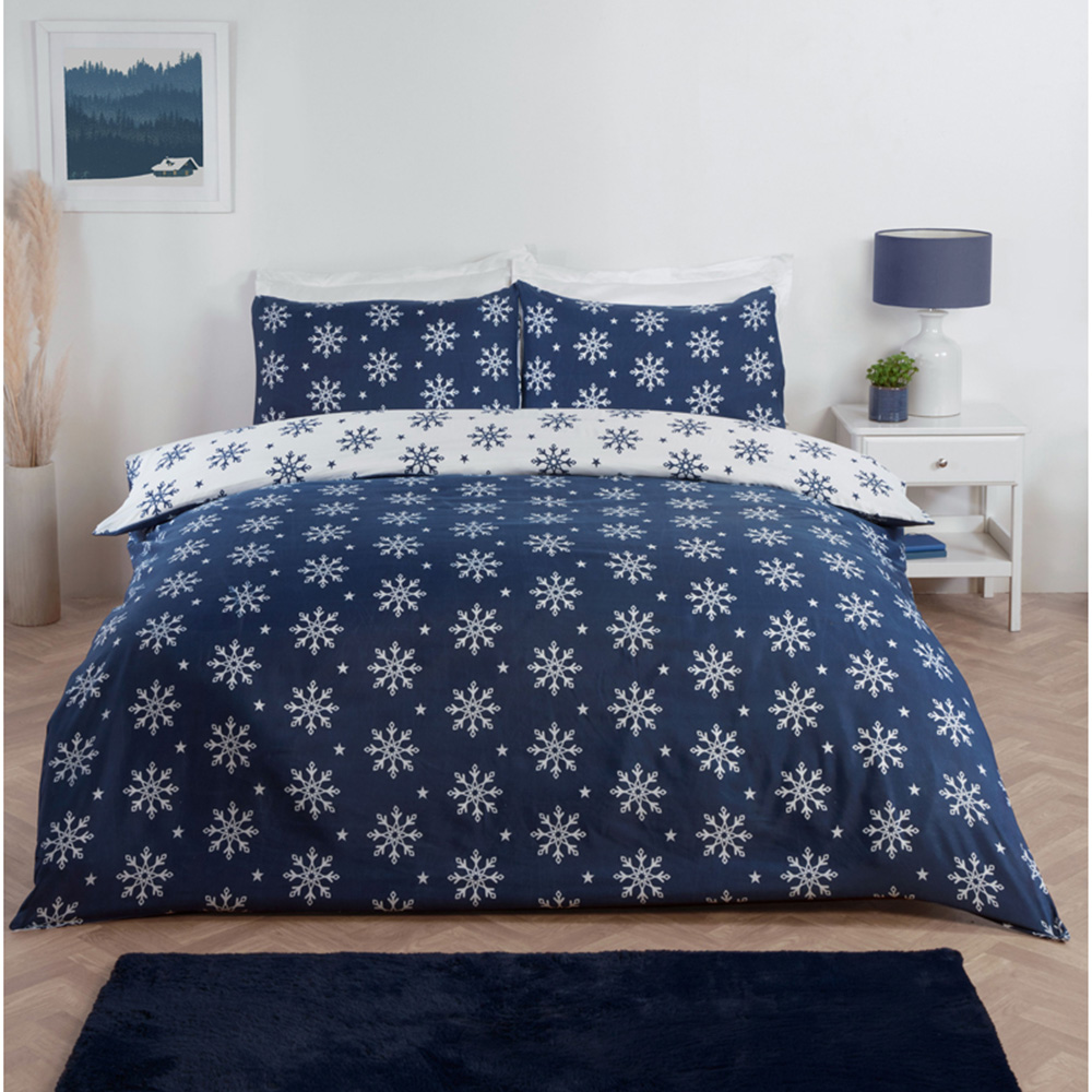 Serene Snowflake Single Microfibre Fabric Reversible Duvet Cover Set Image 1