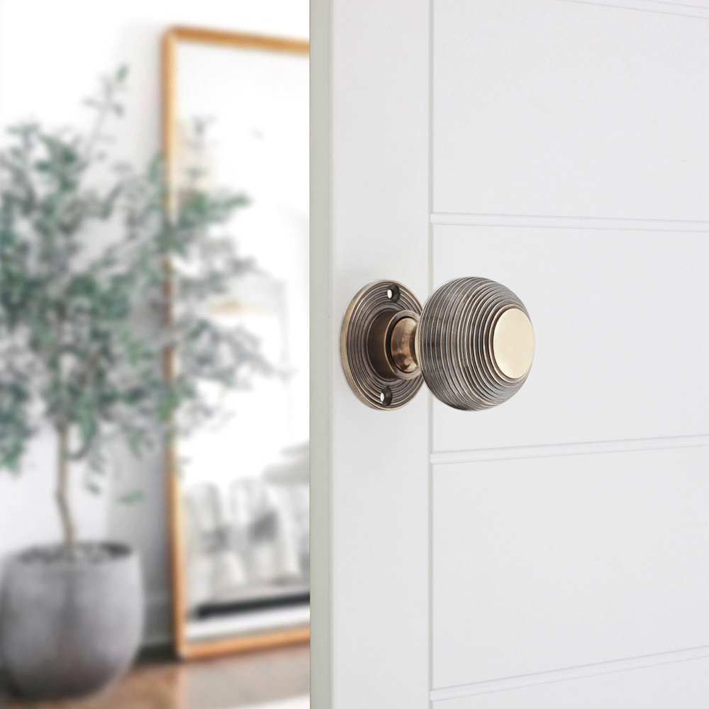 Spira Brass Aged Brass Beehive Small 50mm Rim and Mortice Door Knob 2 Pack Image 2