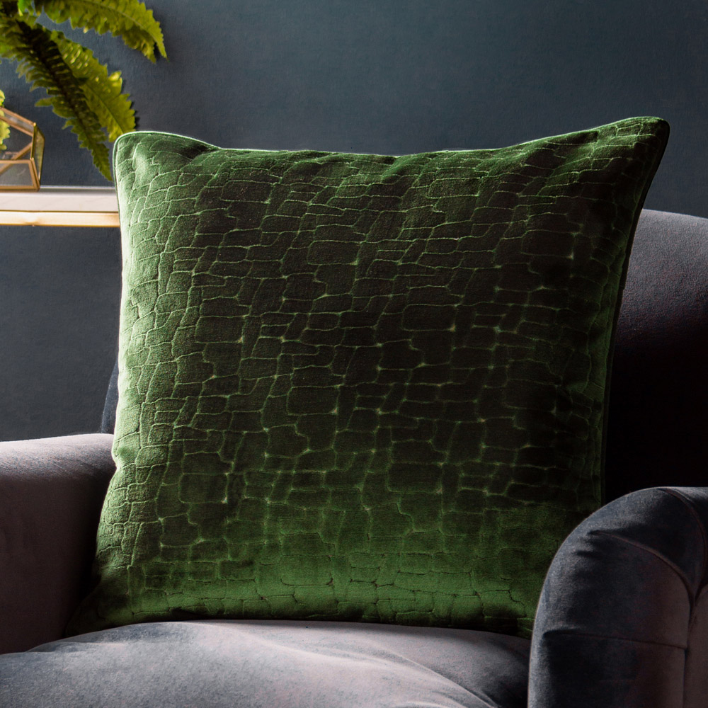 Paoletti Bloomsbury Emerald Geometric Cut Velvet Piped Cushion Image 2
