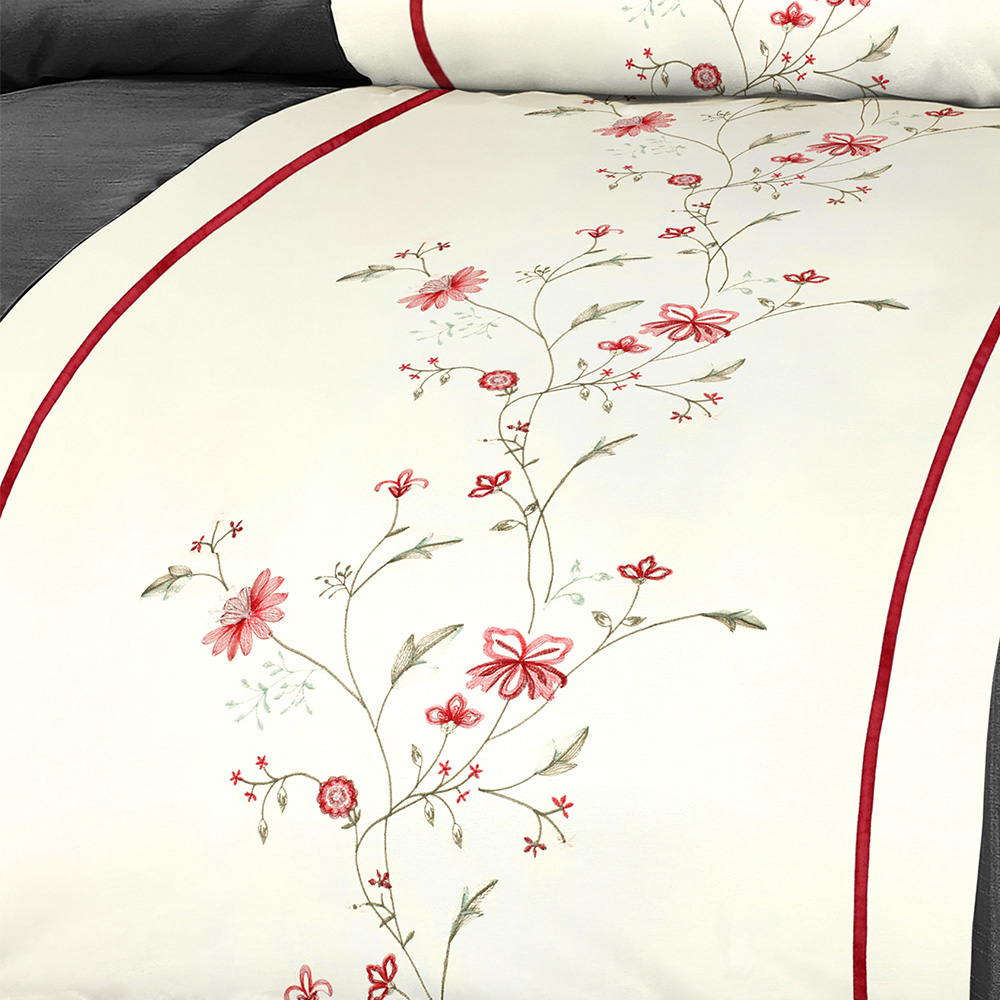 Intimates Sapphire Single Black and Cream Reversible Duvet Cover Set Image 3
