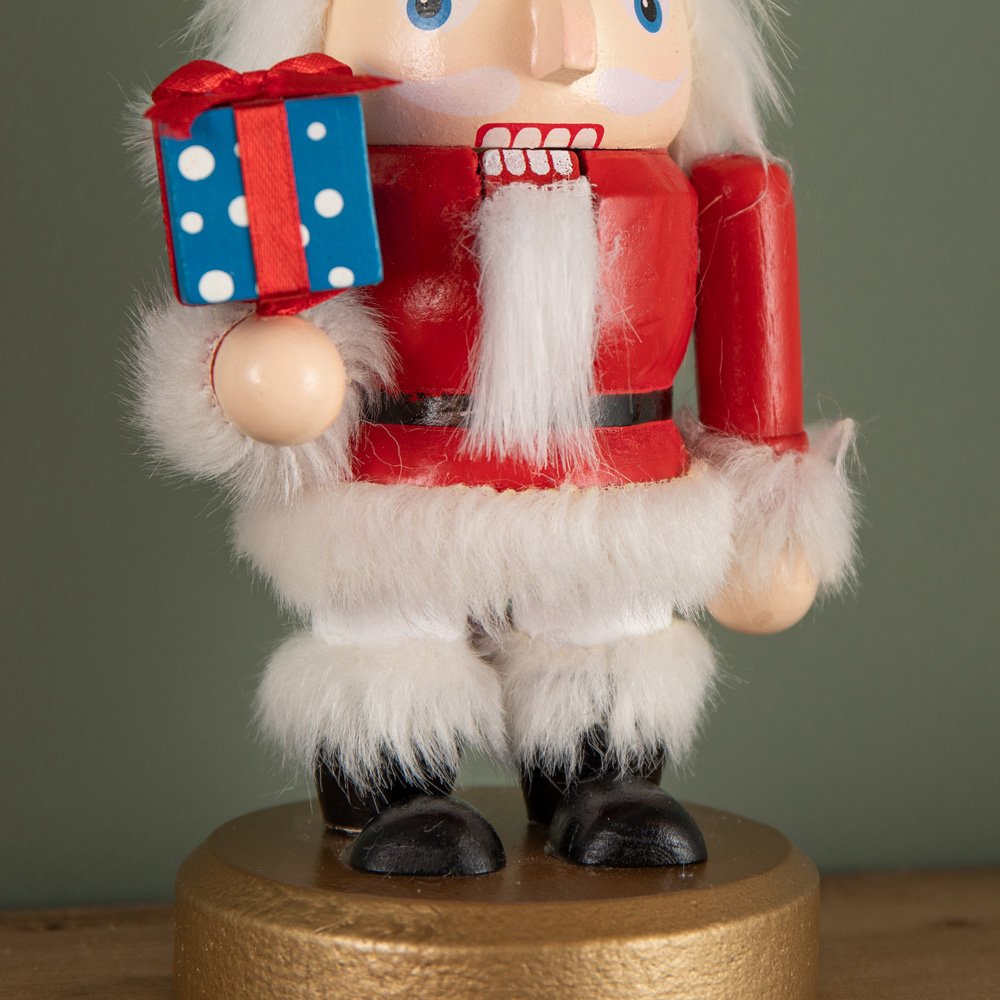Samuel Alexander Traditional Wooden Santa Nutcracker Christmas Stocking Holder 19cm Image 7