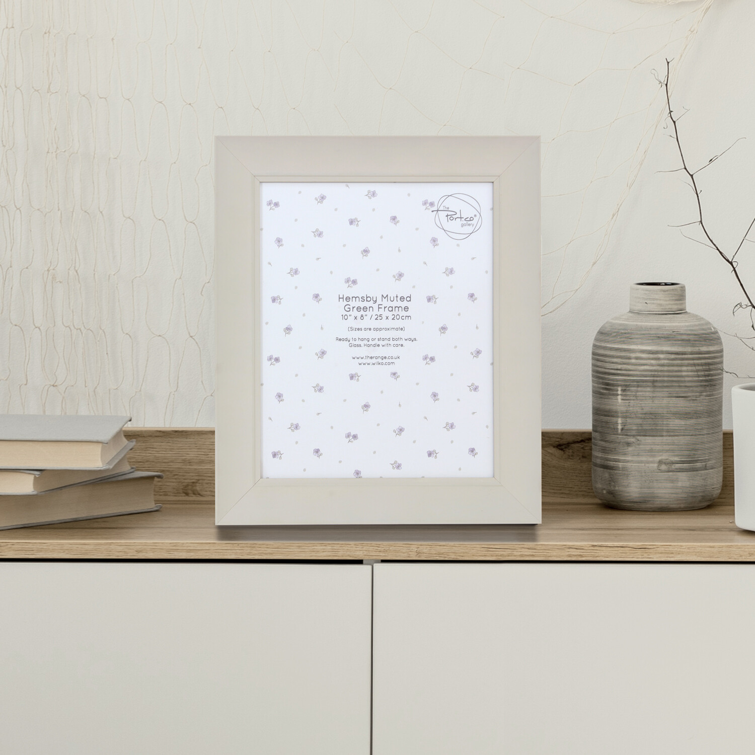 Hemsby Photo Frame Muted Green 10 x 8in Image 2