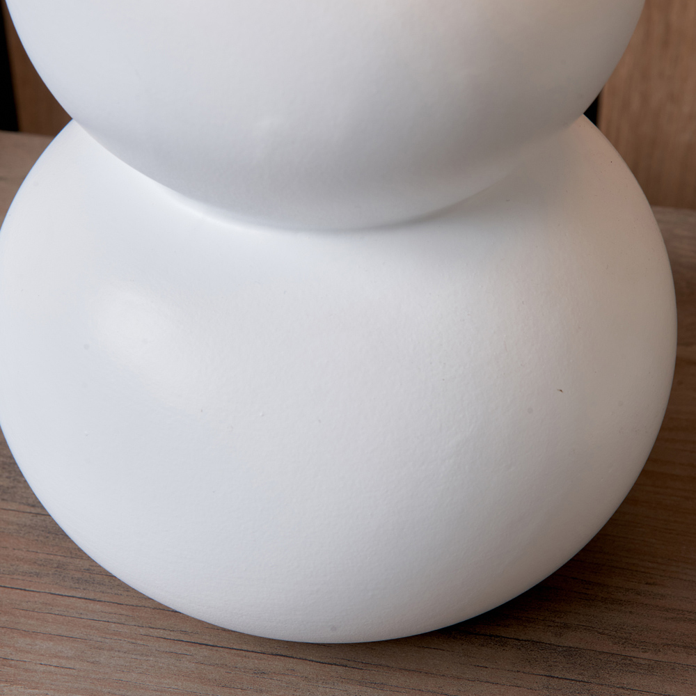 Pacific Lifestyle Aaliyah White Curved Bottle Ceramic Table Lamp Image 4