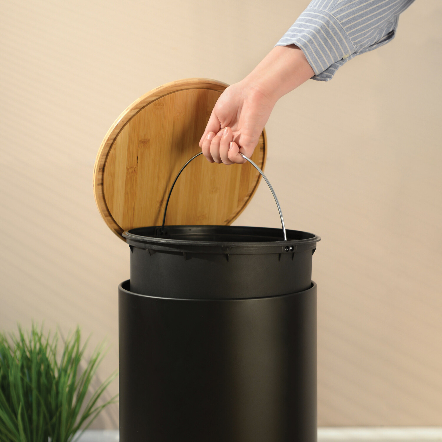 Round Black Pedal Bin with Bamboo Lid 30L Image 5