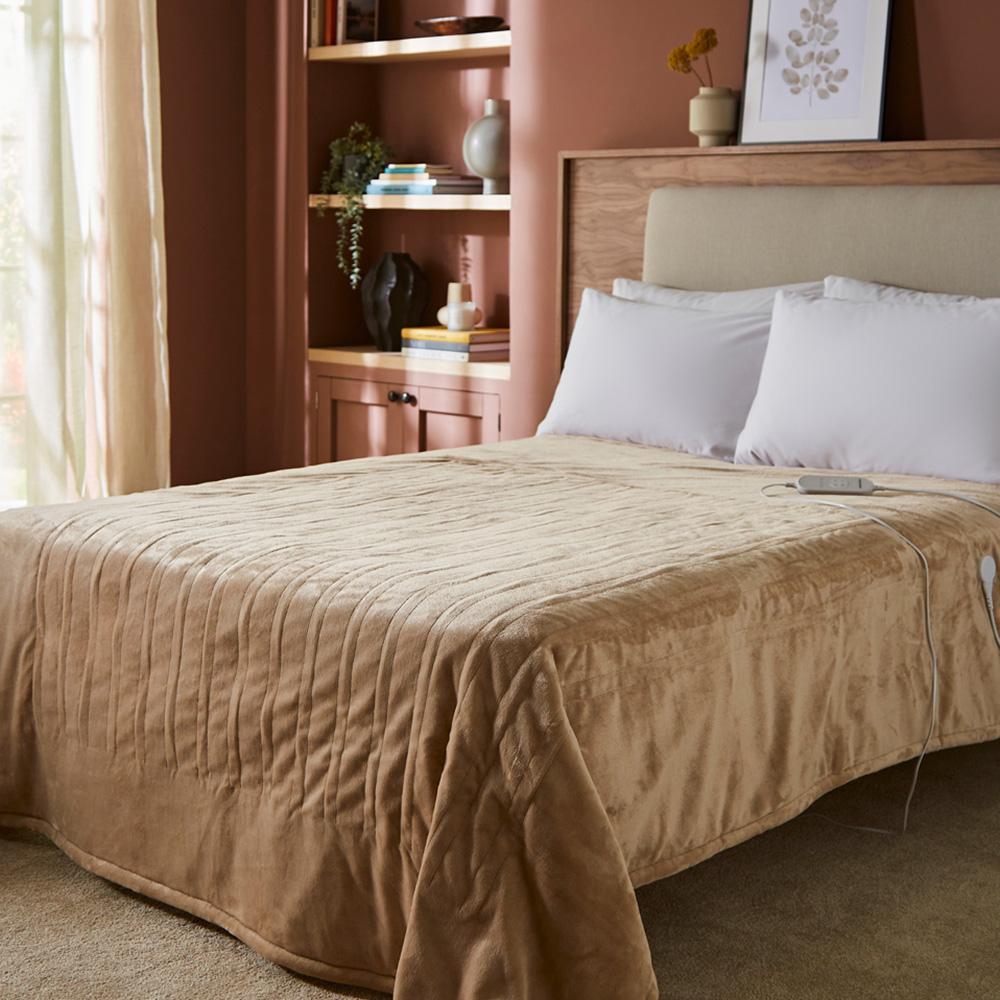 Morphy Richards Mocca Teddy and Flannel Fleece Heated Electric Throw 200 x 180cm Image 2