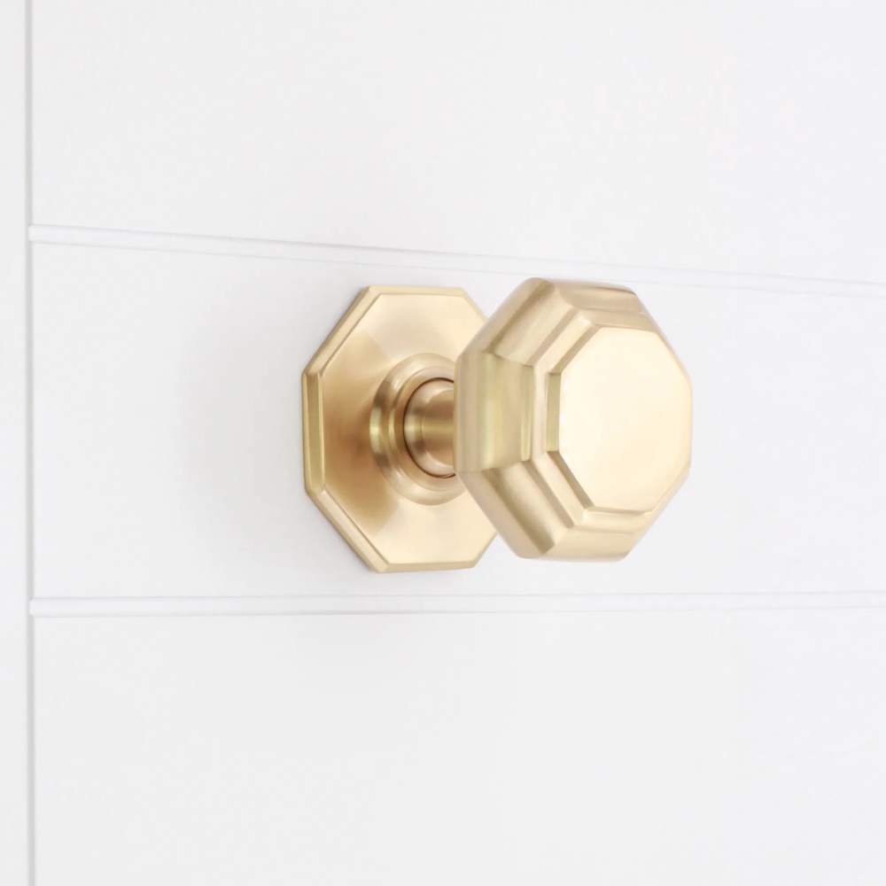 Spira Brass Satin Brass Octagonal Centre Door Knob Image 2