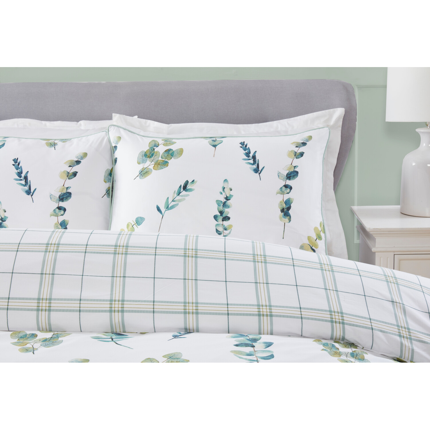 Divante Super King Green Eucalyptus Spray Duvet Set Image 4