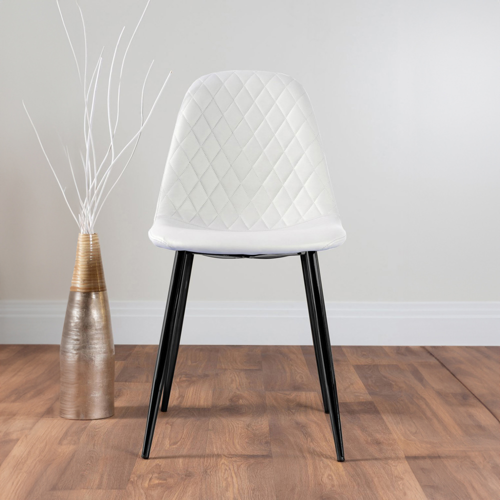 Furniturebox Molini Solara 6 Seater Dining Set White Gloss and Black Image 3