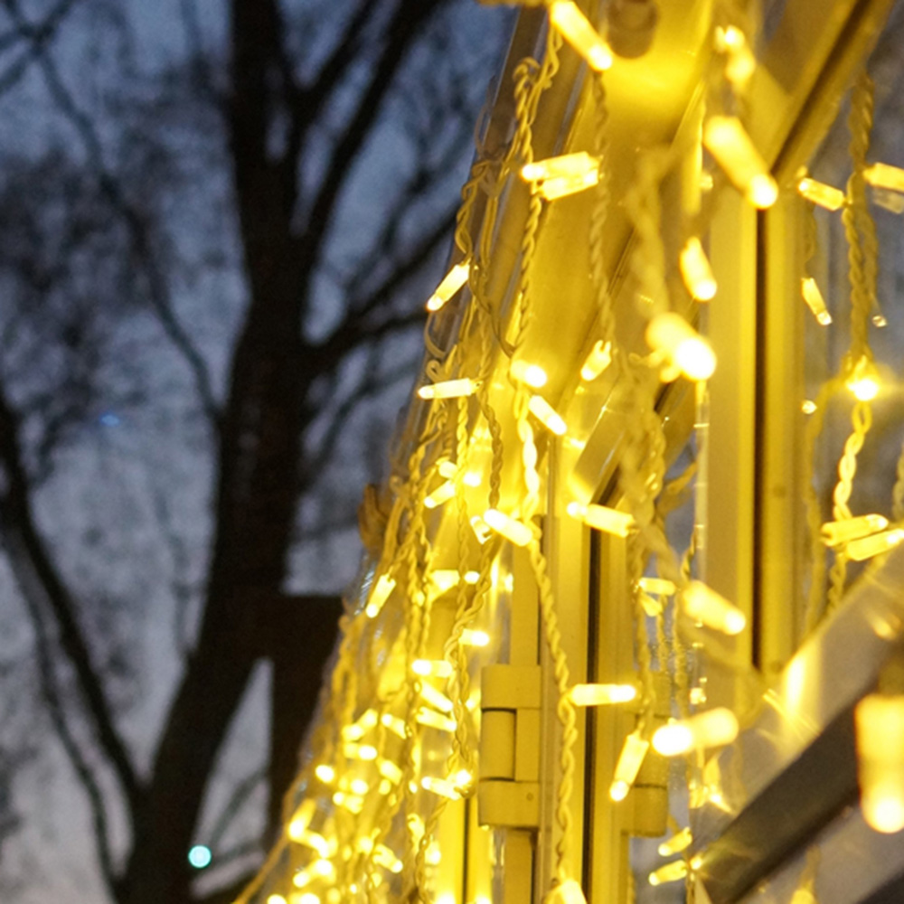Eagle Connect 420 Warm White LED White Icicle Light 16m Image 1