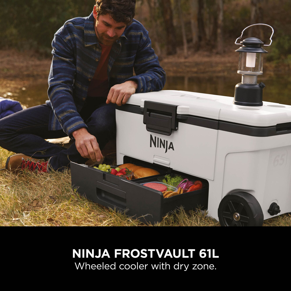 Ninja FrostVault Cloud White Wheeled Cooler with Dry Zone 65QT 61L Image 9