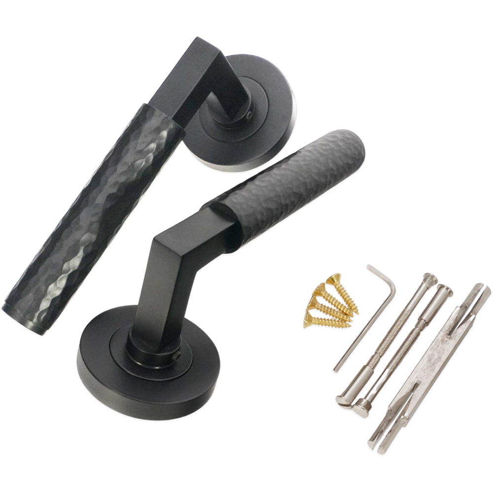 Spira Brass Hammered Knurlmond Matt Black Lever on Rose Door Handle 2 Pack Image 4