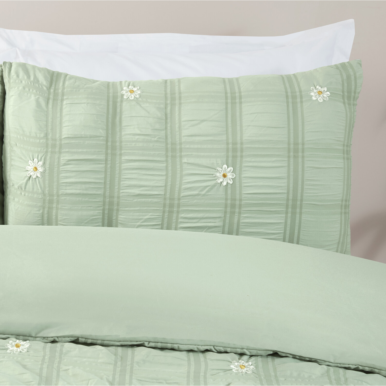 Darcey Embroidered Duvet Set Sage Green Double Image 3