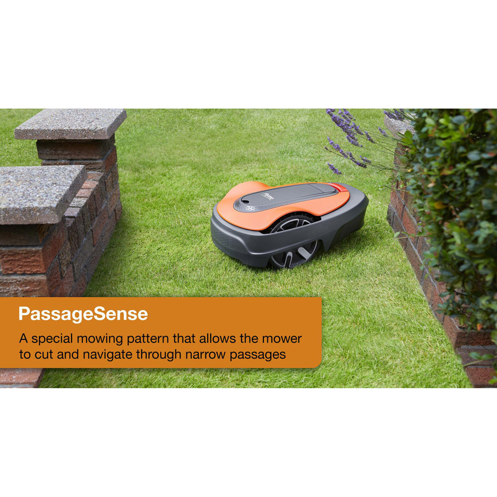 Flymo 9705132-01 EasiLife 800 Robotic Lawn Mower Image 8