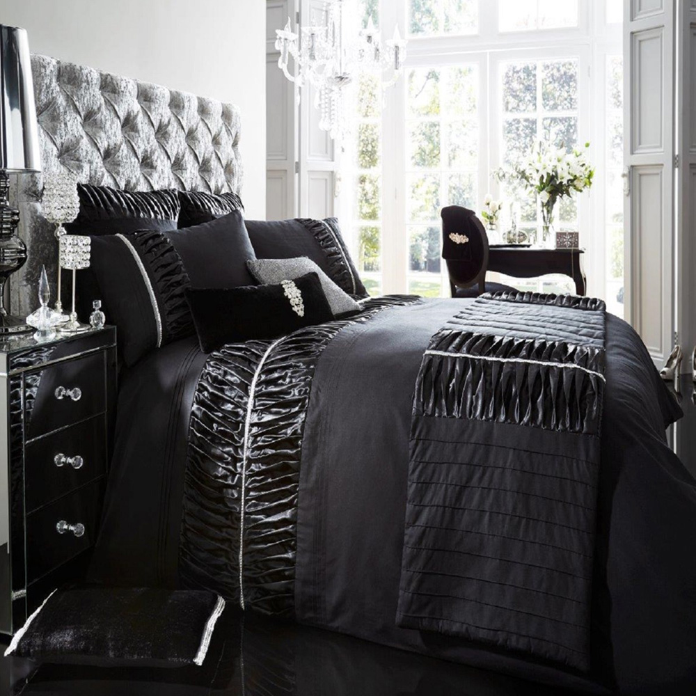 Smart Living Single Alina Black Duvet Cover Set Image 1