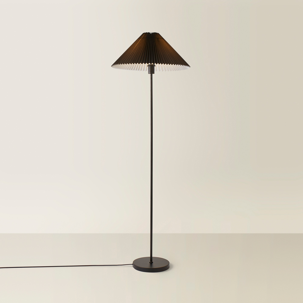 ValueLights Akira Black Pleated Shade LED Floor Lamp Image 5