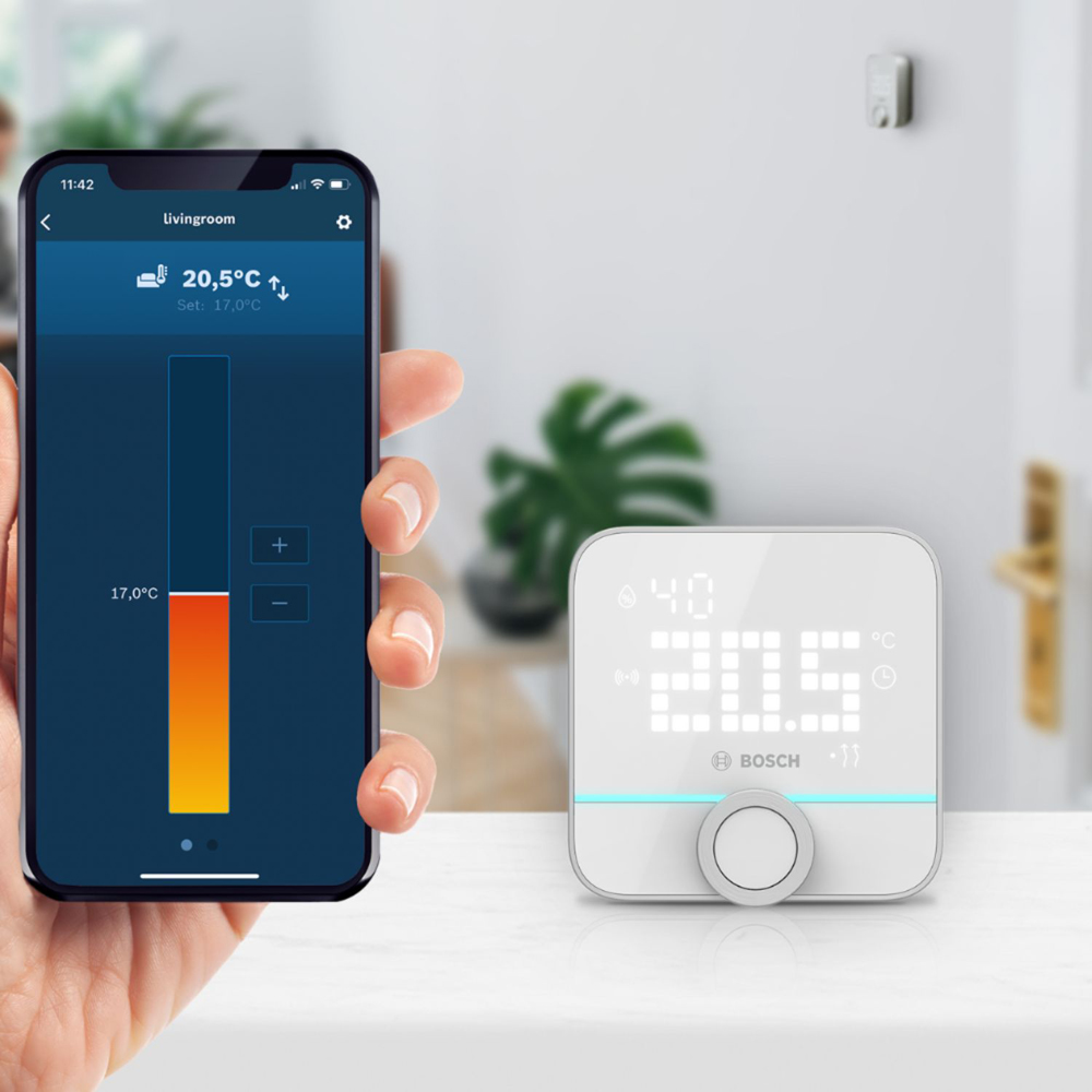 Bosch White Smart Wireless In-Home Home Room Thermostat II with LED Display 230V Image 2