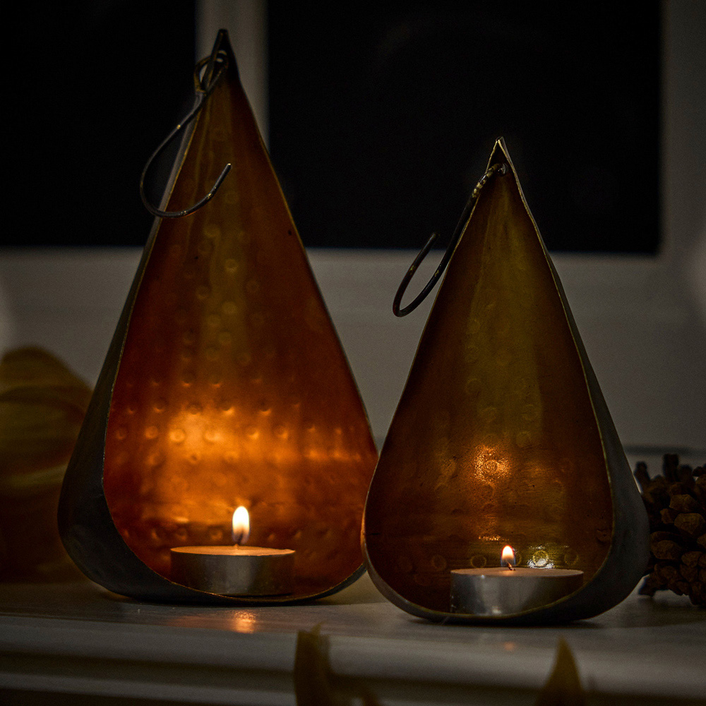 Dibor 2 Piece Brass Teardrop-Shape Elegance Tealight Candle Holder Set Image 3