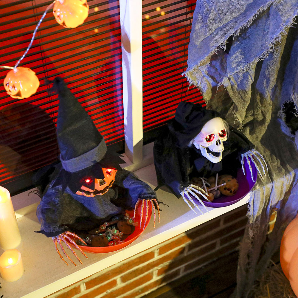 Outsunny Animated Skeleton Candy Dish Halloween Decoration Image 6