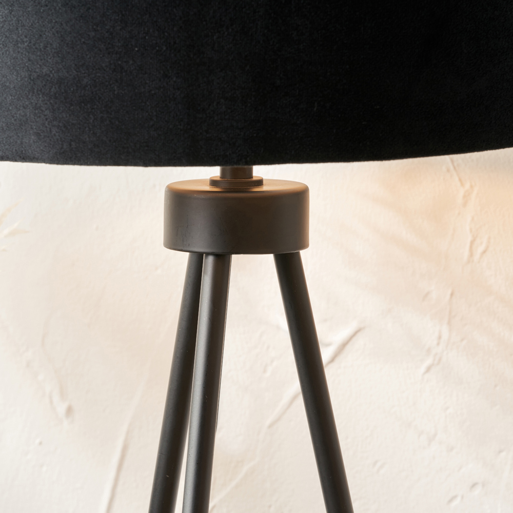 Pacific Lifestyle Houston Matt Black Metal Tripod Floor Lamp Image 4
