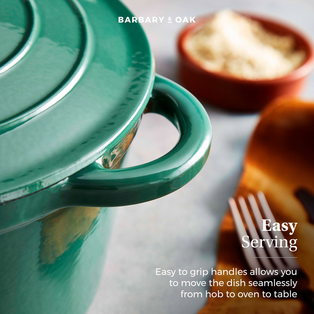 Barbary & Oak 24cm Green Cast Iron Round Non-Stick Casserole Pan with Lid Image 7