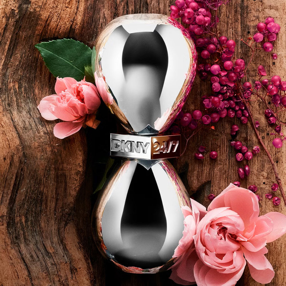 DKNY 24/7 Women Eau De Parfum Spray 30ml Image 2