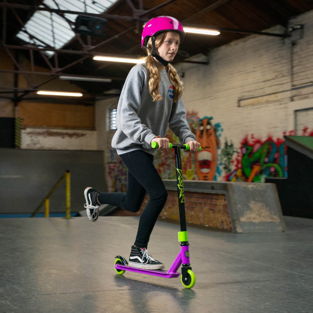 Xootz Stunt Scooter - Toxic Purple Image 3